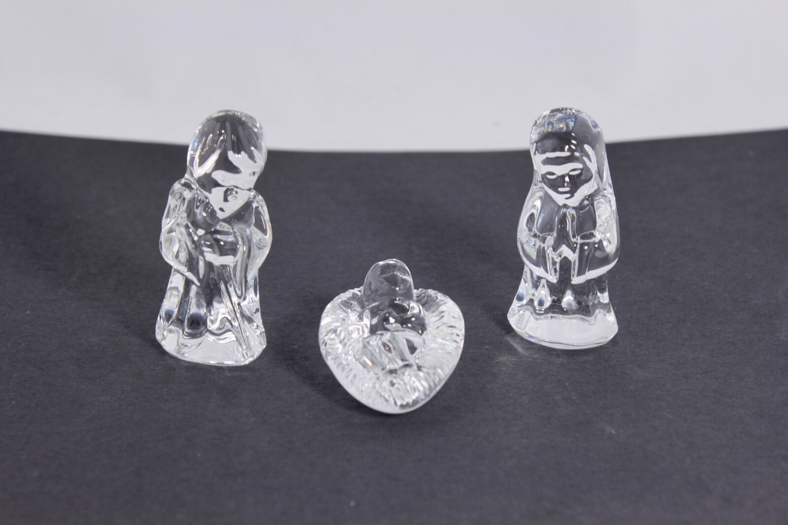 VINTAGE WATERFORD CRYSTAL 3 PC HOLY FAMILY MINI NATIVITY SET – MINT