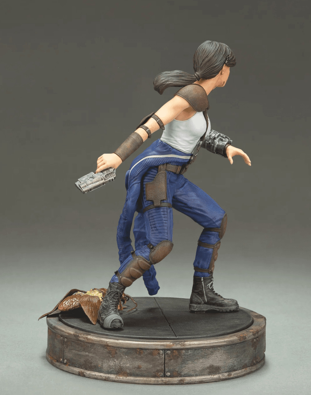 Dark Horse – Fallout (Amazon): Lucy Figure