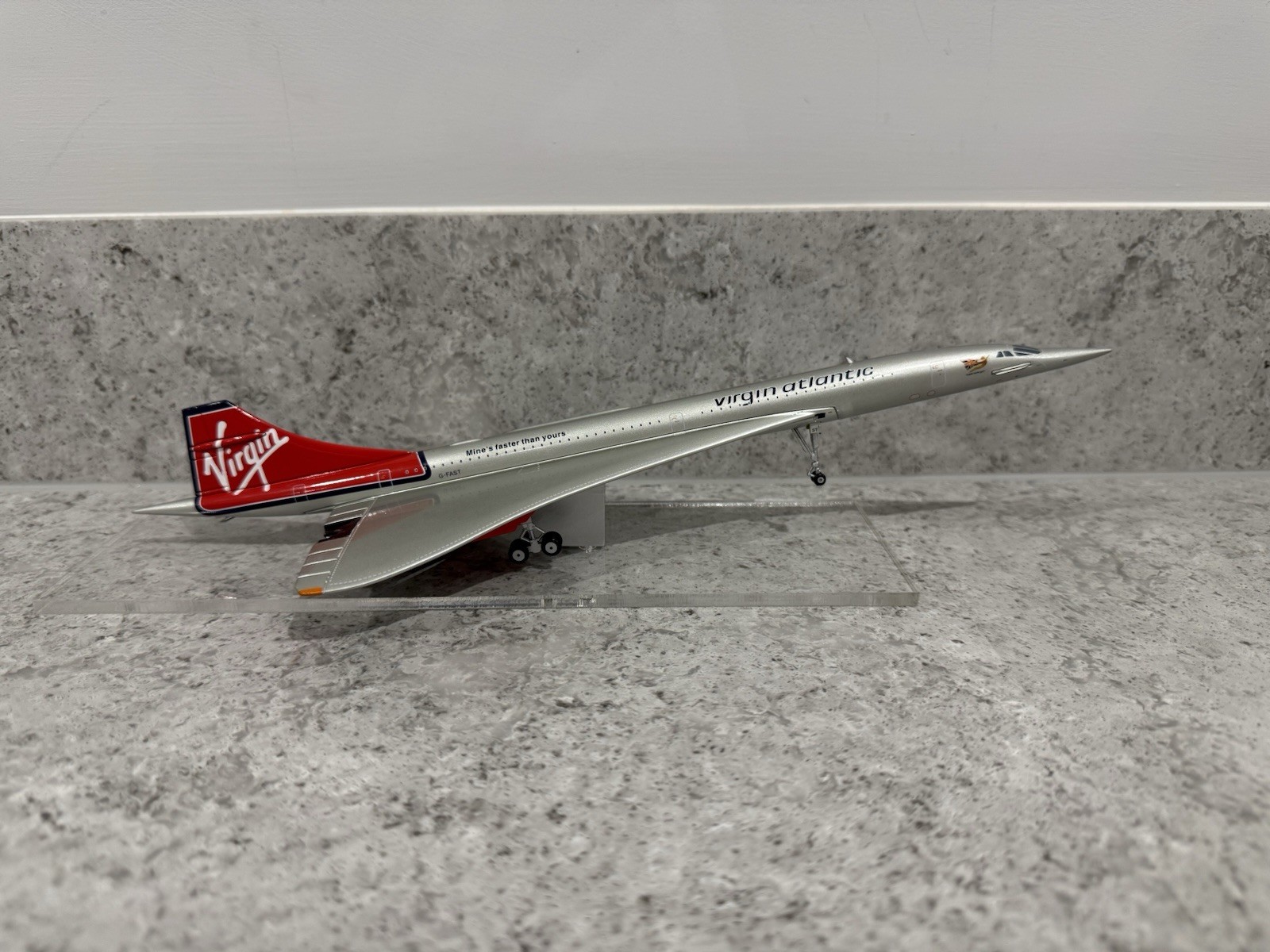 Concorde Model – Virgin Atlantic Airways (Reg: G-FAST) – 1:200 Scale – Mint/New