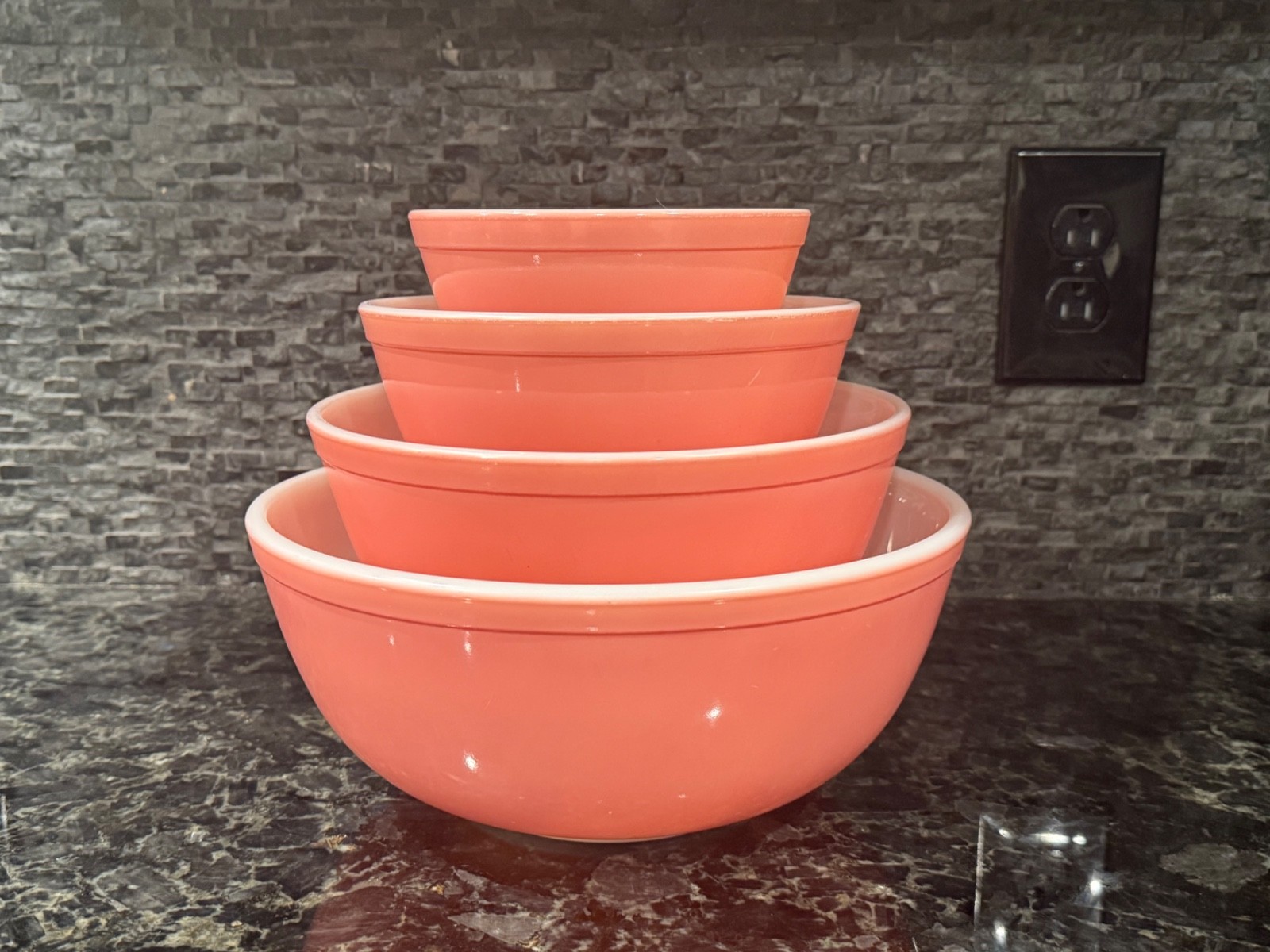 Vintage Pyrex Pink Mixing Bowl Set 401 402 403 404 Nesting Bowls Nice Gloss