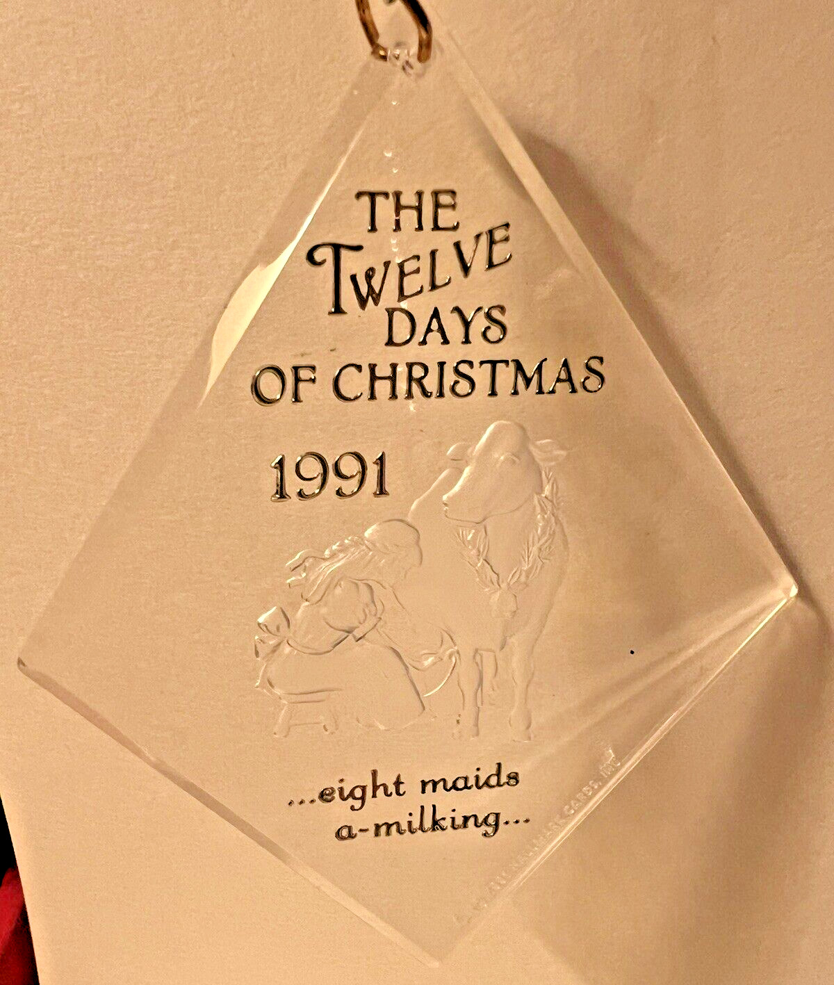 HALLMARK ACRYLIC ORNAMENT TWELVE DAYS OF CHRISTMAS ‘EIGHT MAIDS A-MILKING 1991