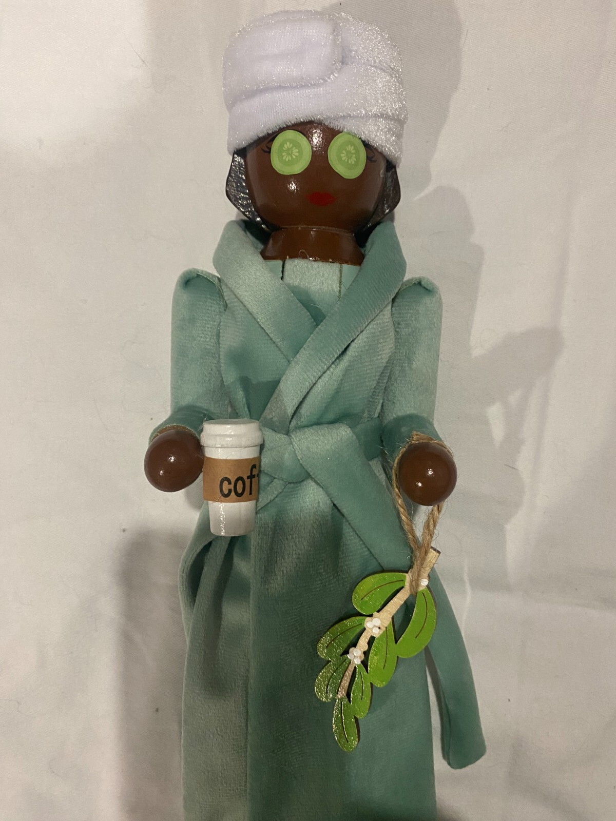Nutcracker 14″ Spa Lady African American