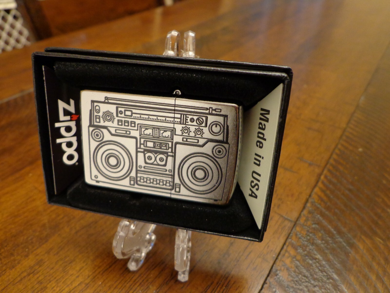 BOOMBOX HIP HOP RAP MUSIC RETRO ZIPPO LIGHTER MINT IN BOX Boom Box