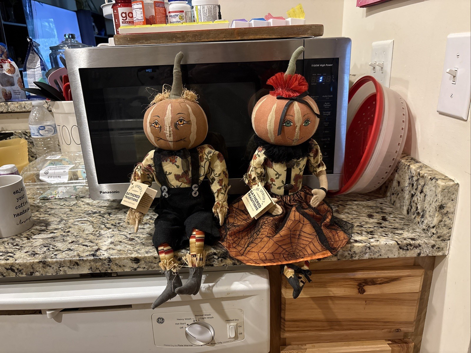 Joe Spencer – 21 inch PARNELL & PENELOPE! Halloween-Thanksgiving.