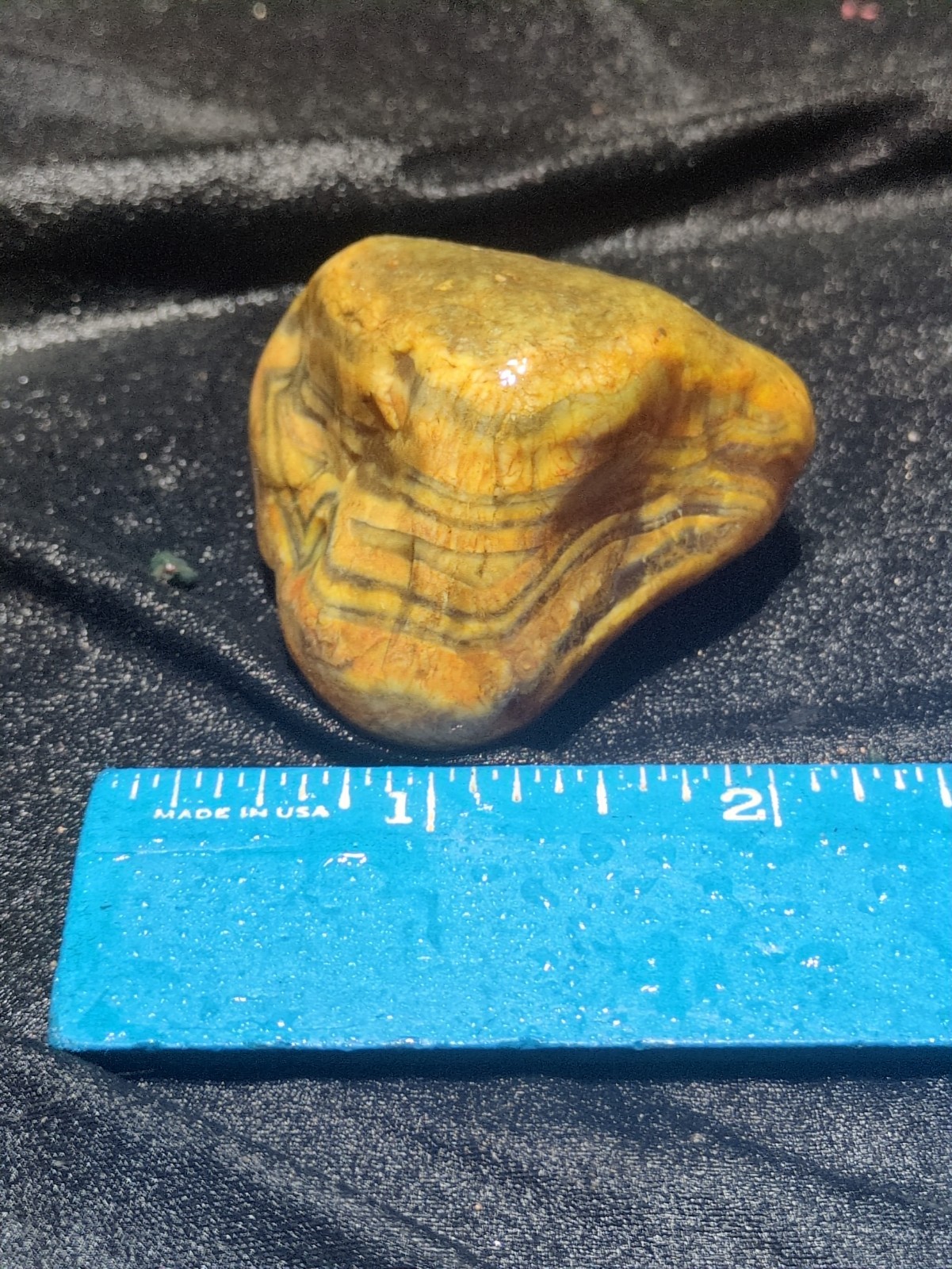 Banded Agate Tumbled Specimen (2.6oz)