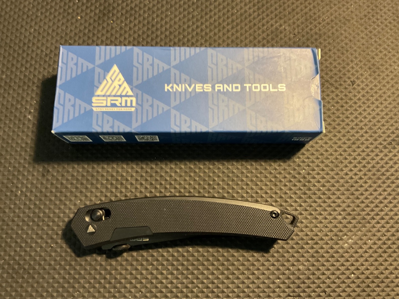 SRM 9211-GB EDC Pocket Knife – Black G10 Handles- Coated Blade – New