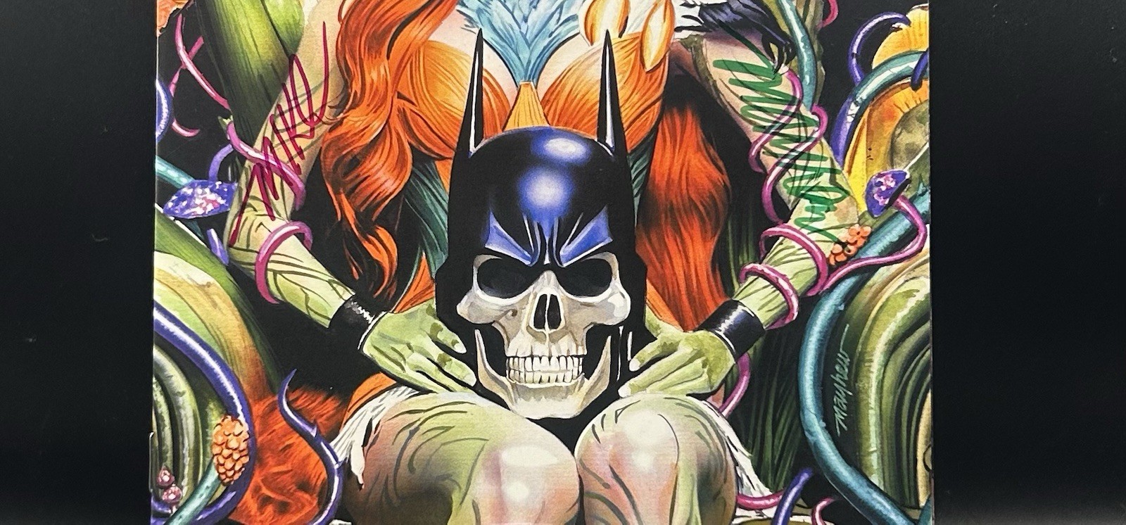 🔥SIGNED ABSOLUTE 🔥BATMAN #19 MIKE MAYHEW LTD Signed In Both Arms