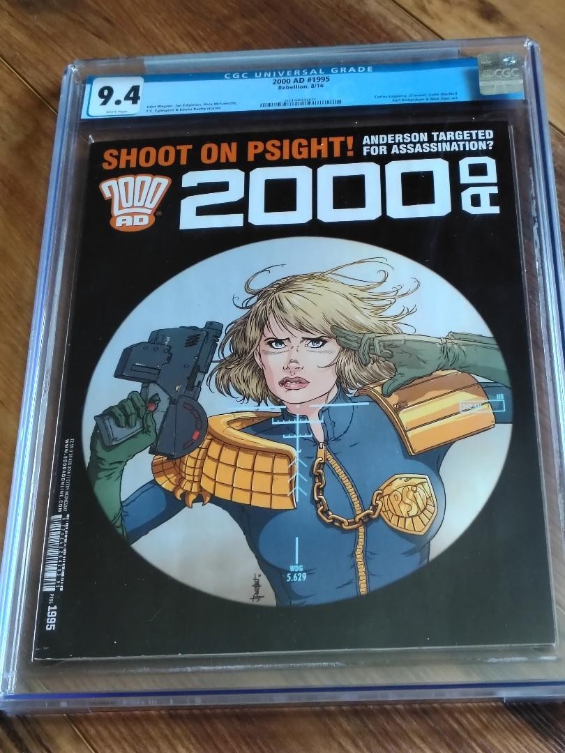 2000 AD 1995 CGC 9.4 Judge Dredd Anderson