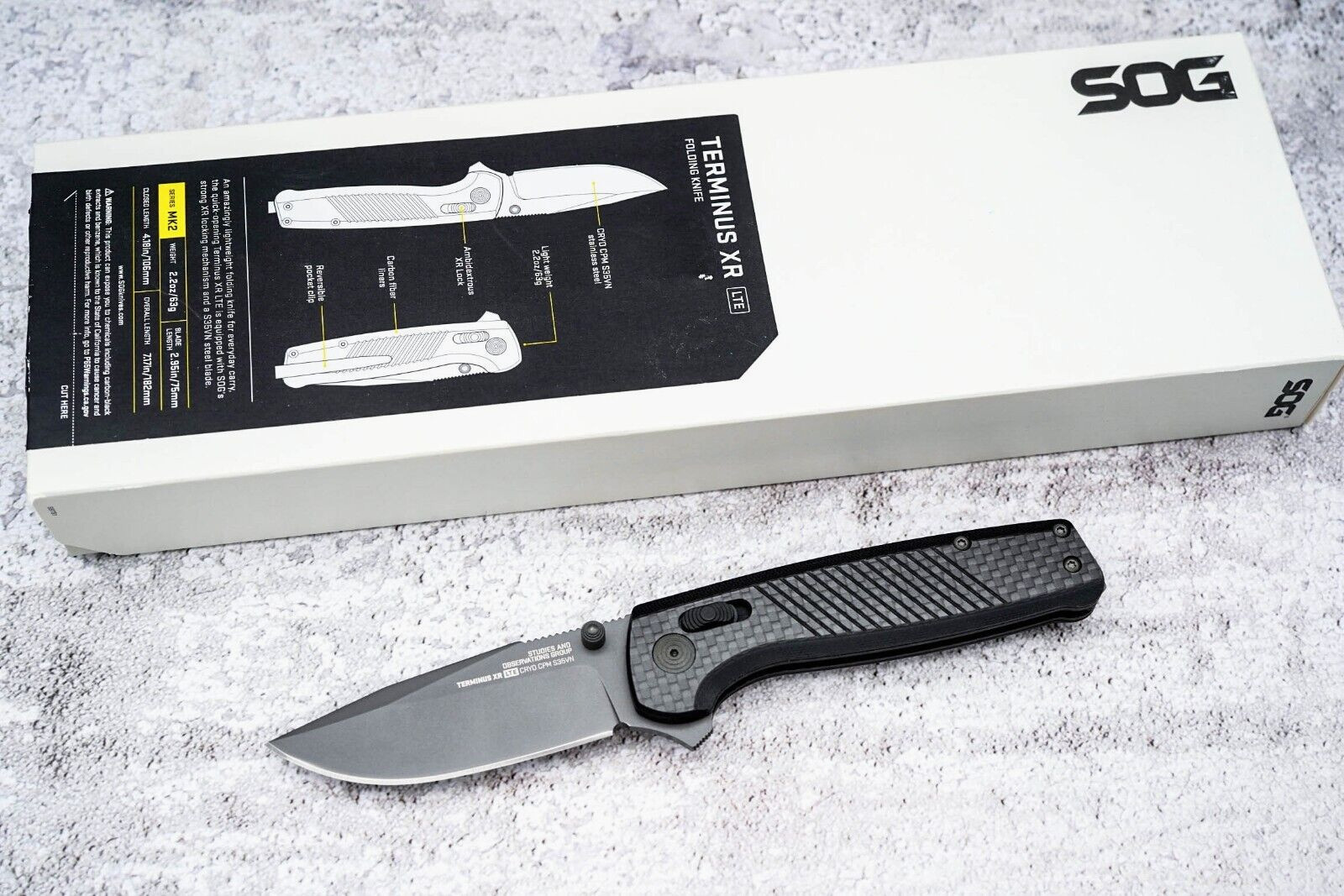SOG Terminus XR LTE, Carbon Fiber Handles, Graphite Gray CPM-S35VN, TM1032-BX