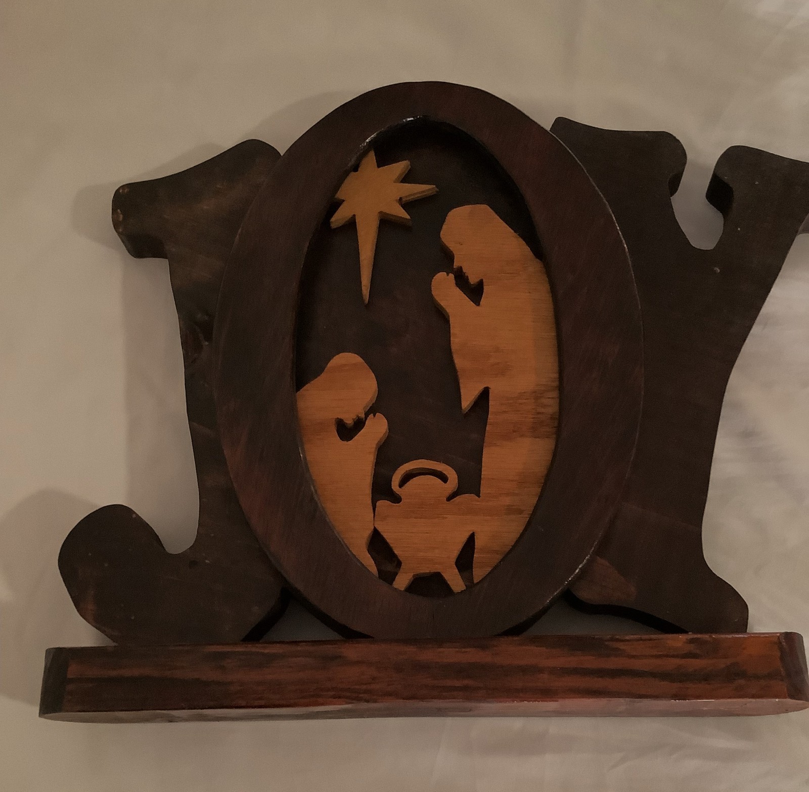 Nativity Scene Hand Carved Within Word Joy NEW