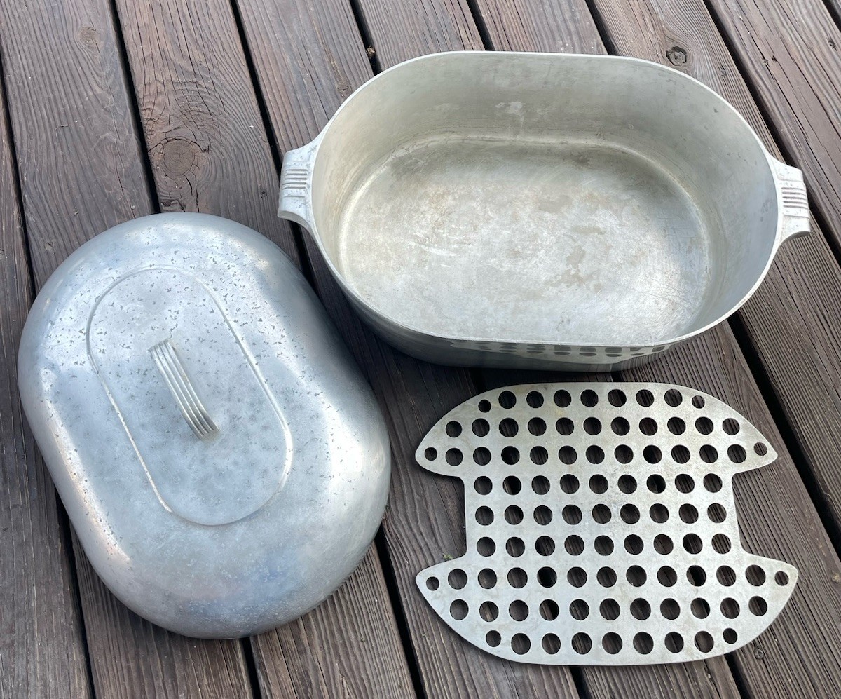 VTG WAGNER WARE MAGNALITE aluminum ROASTER 4269-M Trivet XL 17qt Dutch Oven