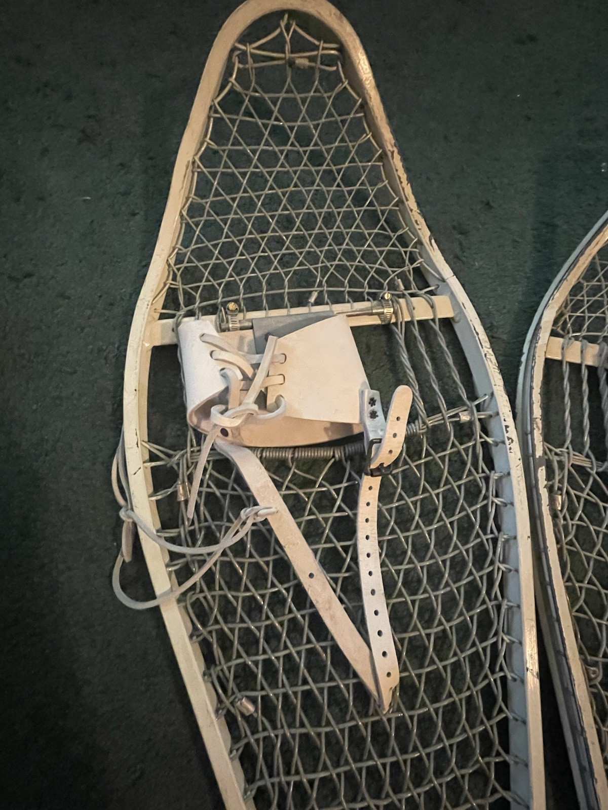 1960s-1970s US Military Snowshoes 46″ Magnesium