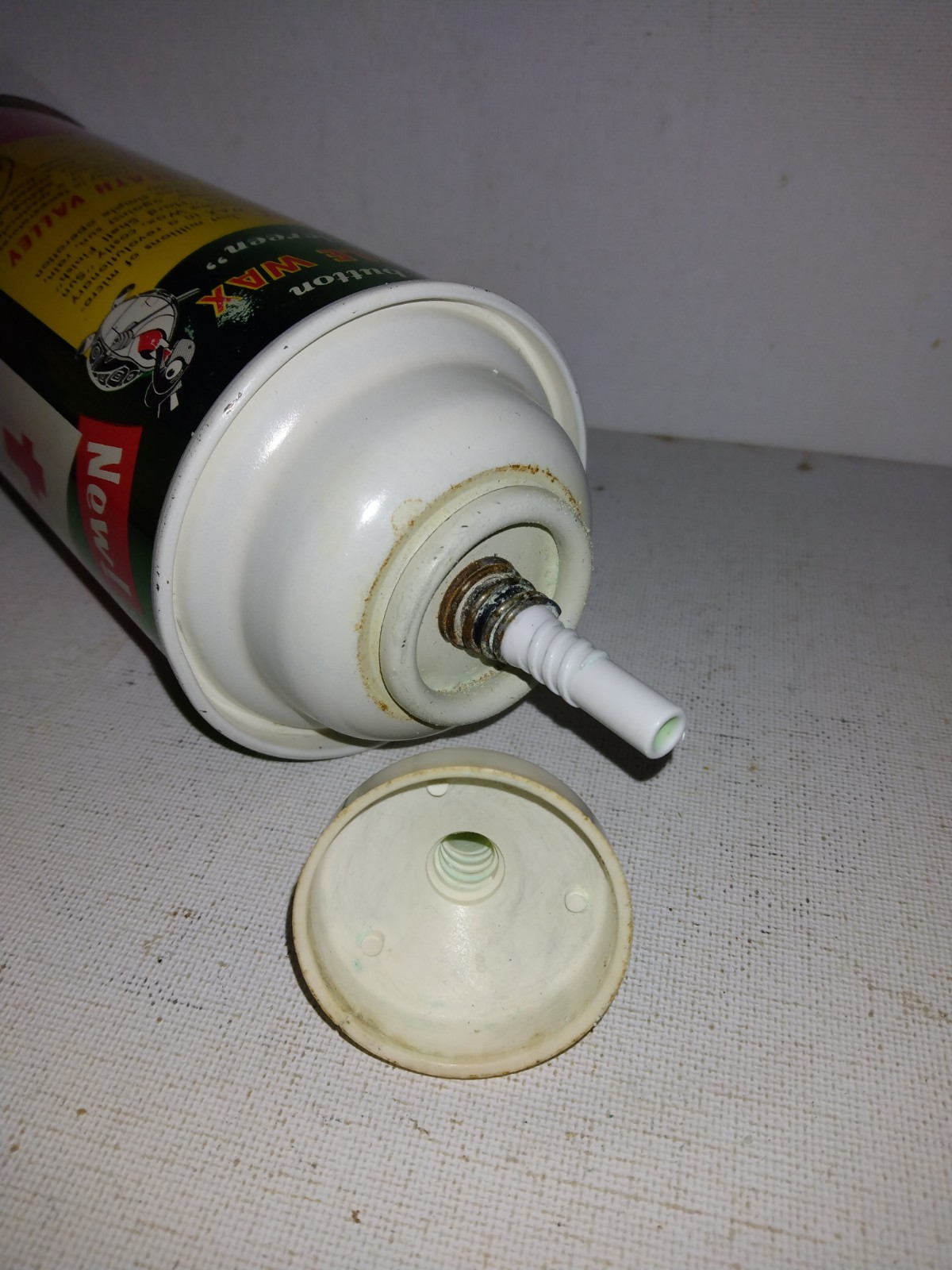 VINTAGE RARE TURTLE WAX CAN PUSH BUTTON GREAT GRAPHICS 1958 AUTOMOBILIA CAR