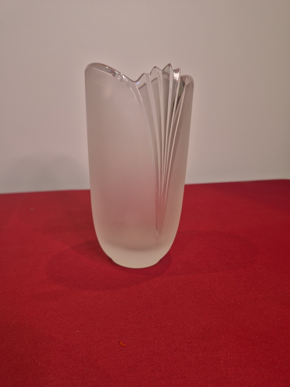 Antique Vintage Frosted Art Deco Bud Vase 7 Inch No Damage Or Scratches