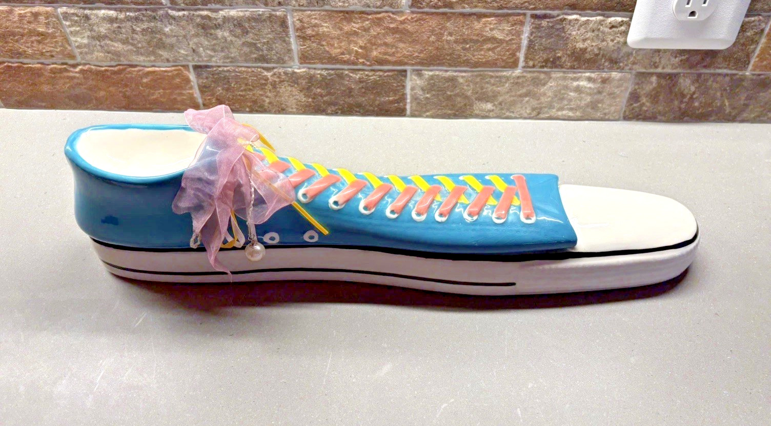 Shoe Sneaker Converse Container Storage Case Chuck Taylor Case Rare Ceramic