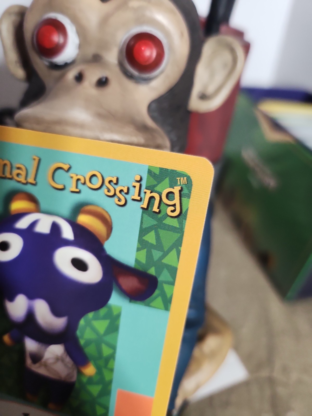 Nintendo Animal Crossing e-Reader Card – Iggy – #102 – Series 2 (2002)