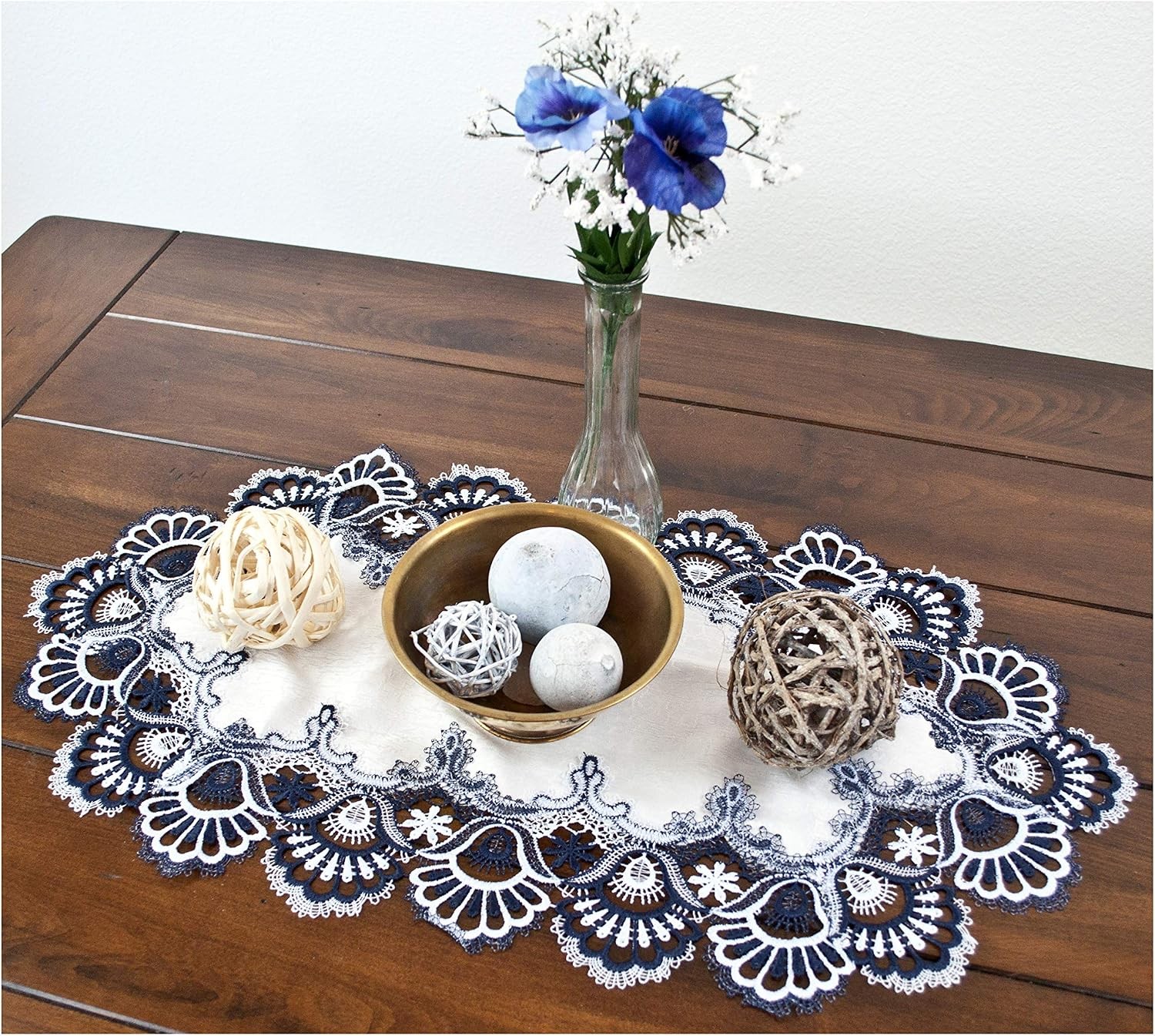 LINENS Art and Things Lace Table Runner Blue Navy and White European Large