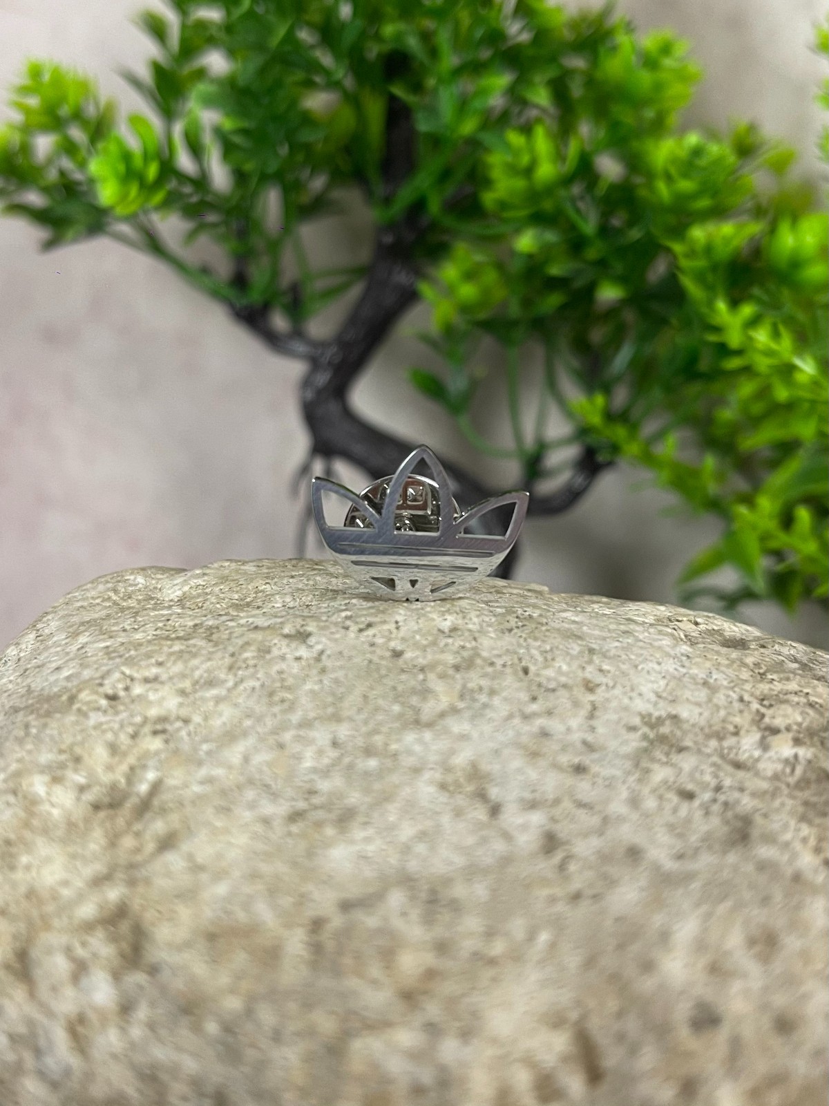 Adidas Originals Silver Pin Badges Deadstock Olympics Trefoil OG Rare Tie Pin