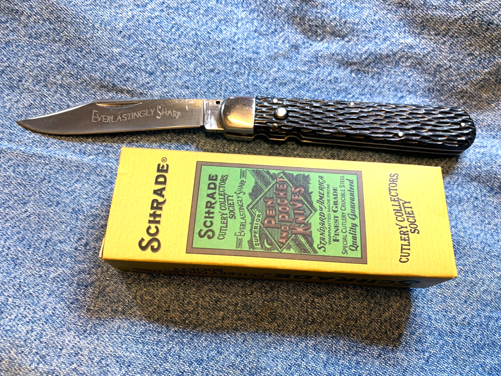 Schrade Walden Collectors Society Button Lock Knife Black New In Box SCCS2008