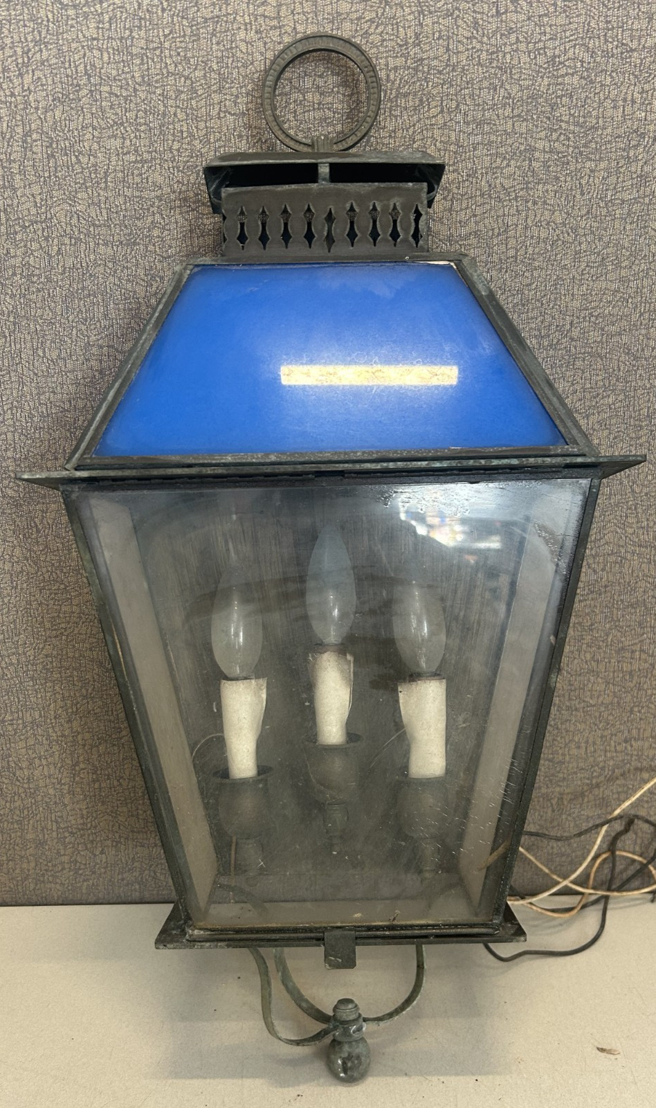 Vintage Underwriters Laboratories Blue French Style Lantern Lamp Electric 25″