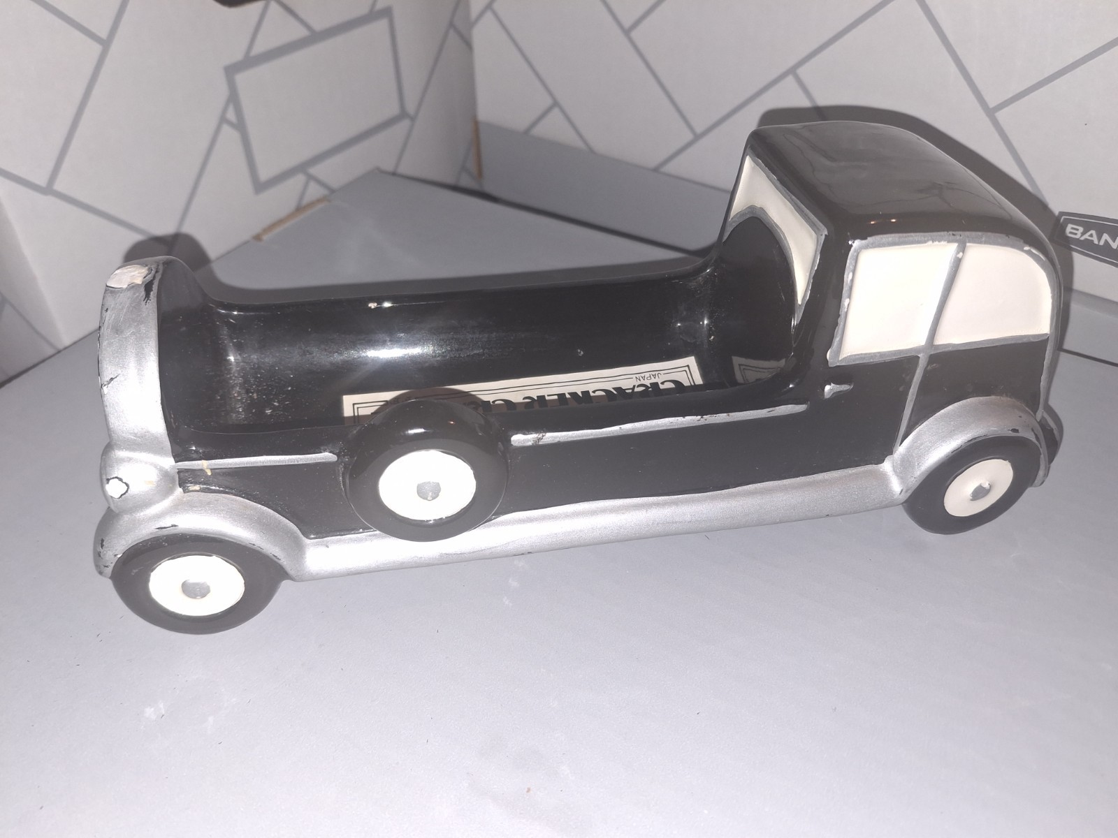 FITZ &FLOYD Vintage Cracker Cradle Rolls Royce, Missing Front Emblem