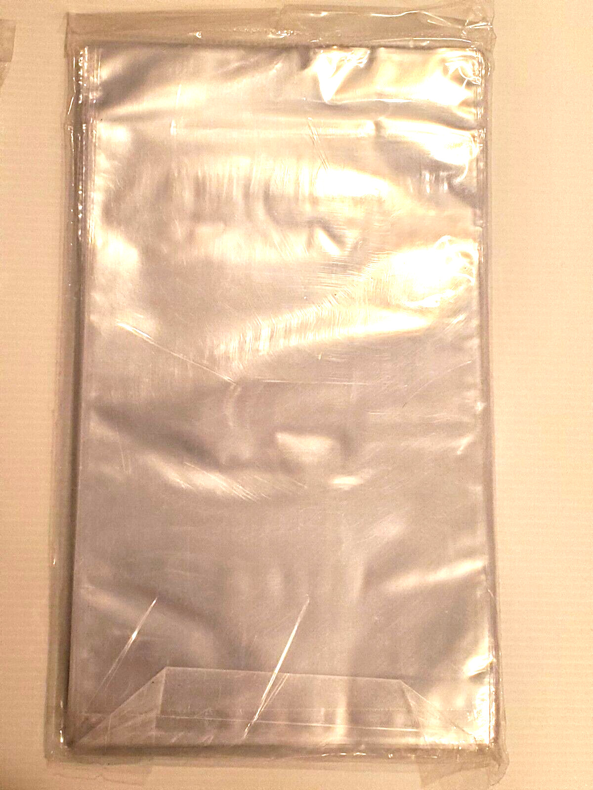 BCW Current / Modern Comic Book Bags 100 2 Mil Bags / Sleeves – Supplies