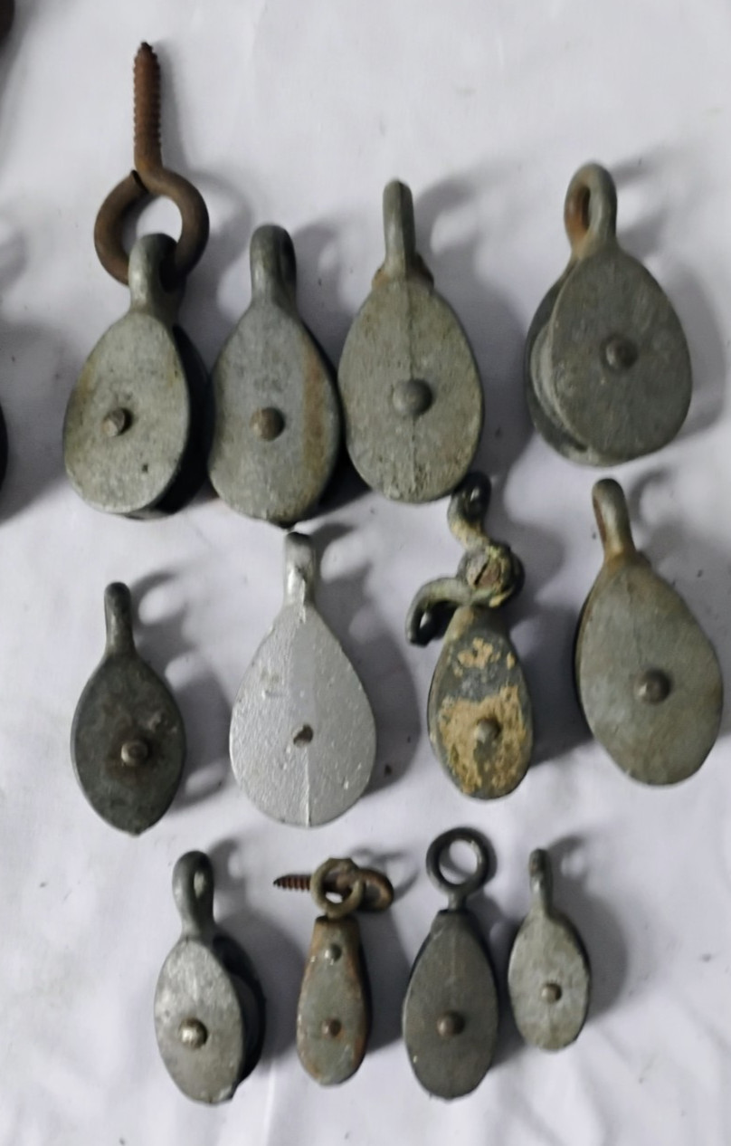 Lot of 12 Vintage Small Rope Pulleys Galvanized Cast Iron Block Tackle Farm Boat