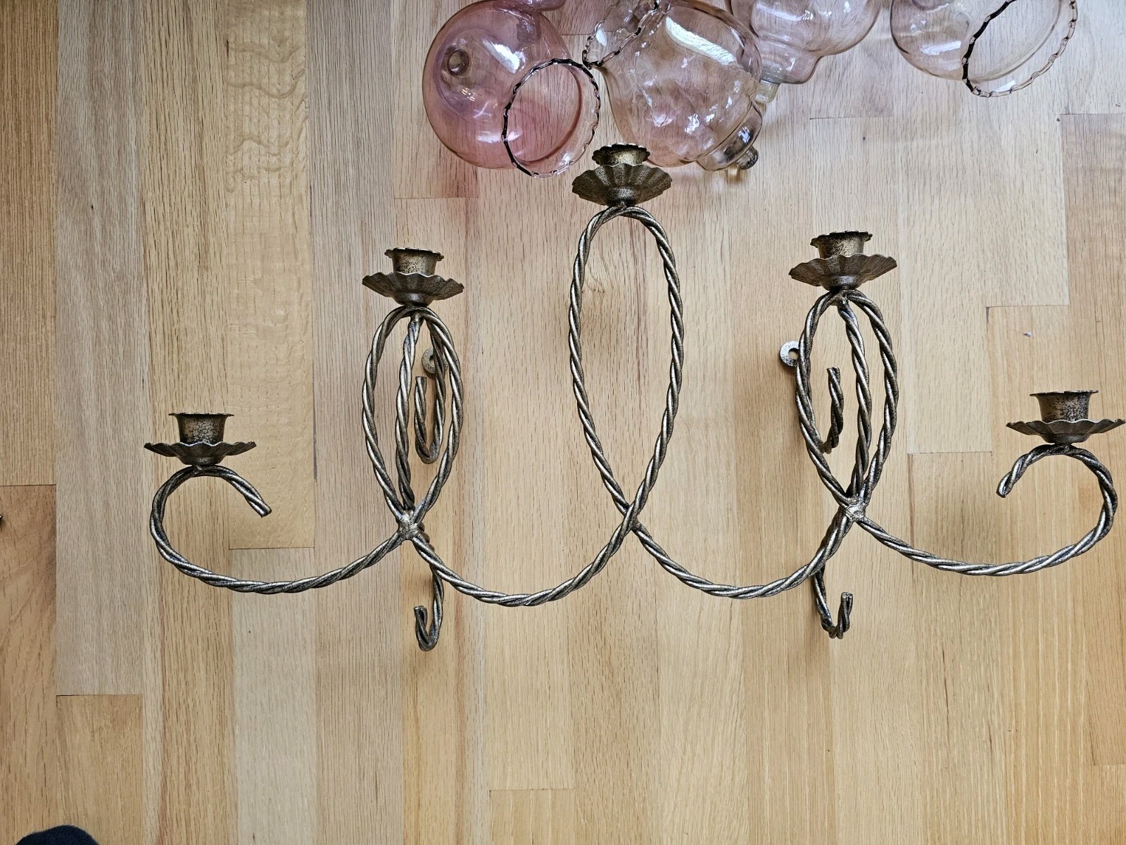 HOMCO Gold Tone Metal Twisted Rope 5 Candle Wall Sconce 2 Singles And 7 Globes
