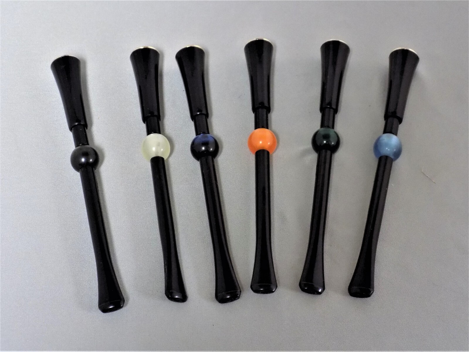 MITCHELL THOMAS ITALIAN EJECTOR CIGARETTE HOLDER w/COLORFUL BAUBLE 4 5/8″ NOS