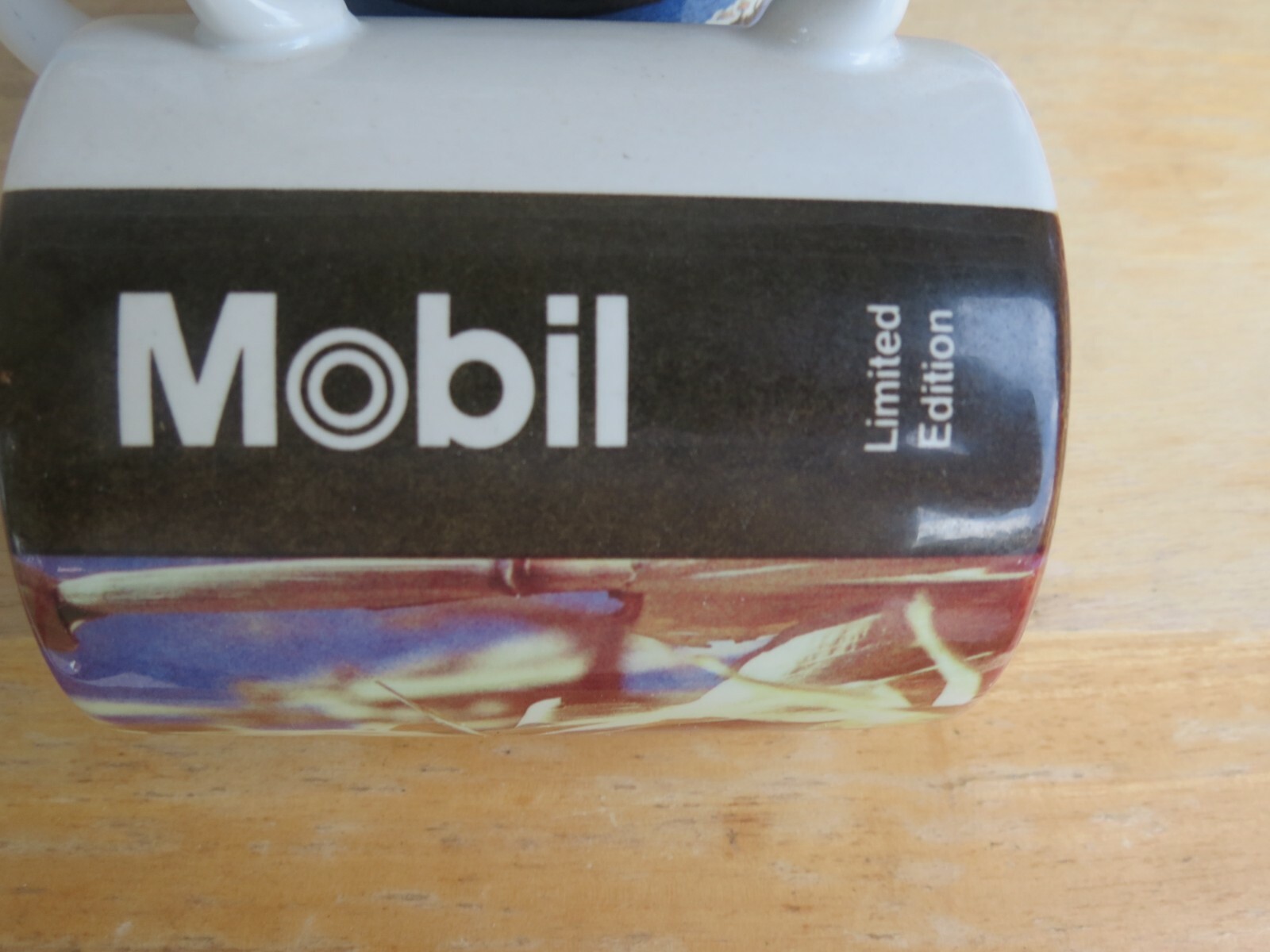 Farm Scene mobil limited edition coffee cup mug