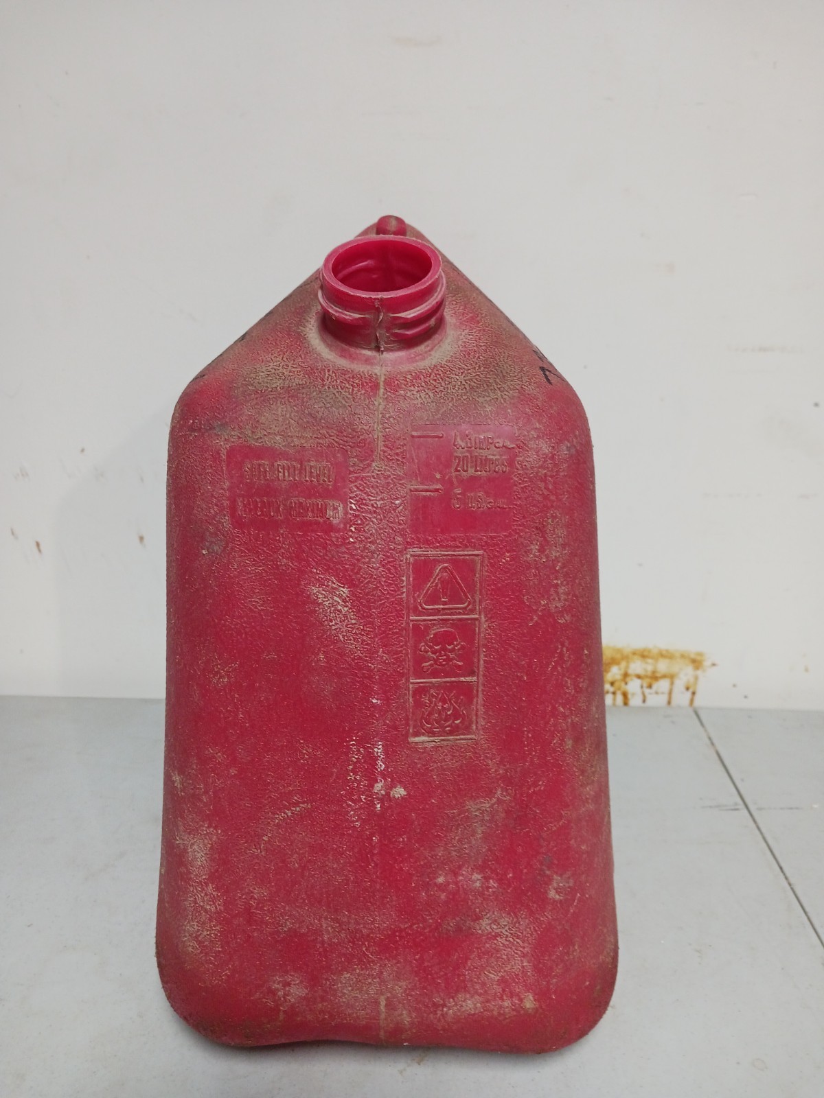 Vintage Wedco 5 Gallon DIESEL Fuel Gas Can But THERE IS NO SPOUT O