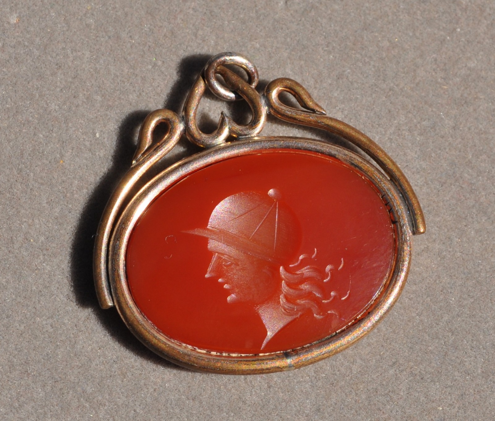 BEAUTIFUL OVAL CARNELIAN INTAGLIO WATCH FOB B076