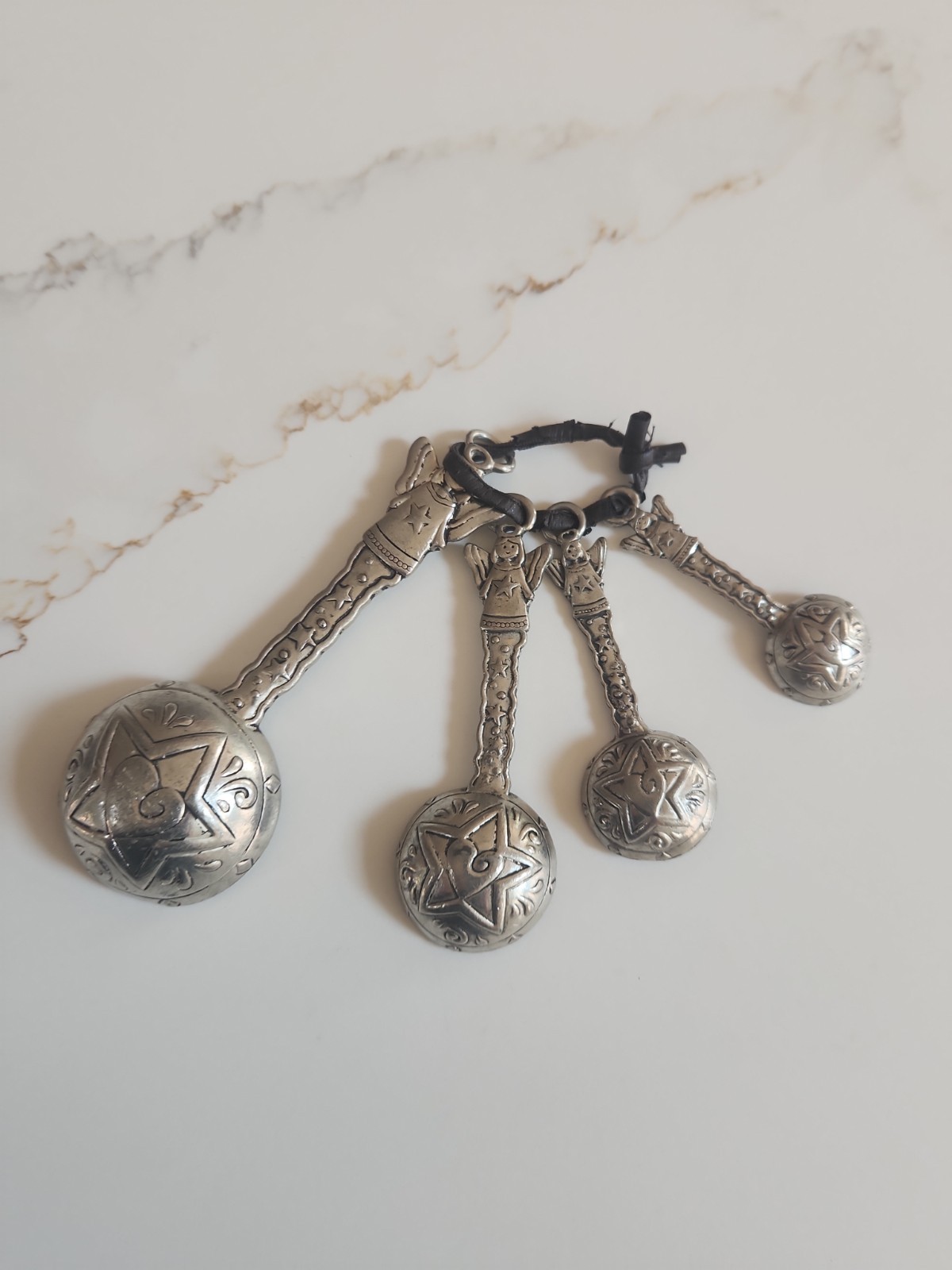 GANZ 4 Pc Angels Measuring Spoon Set Angels Hearts Wings Design