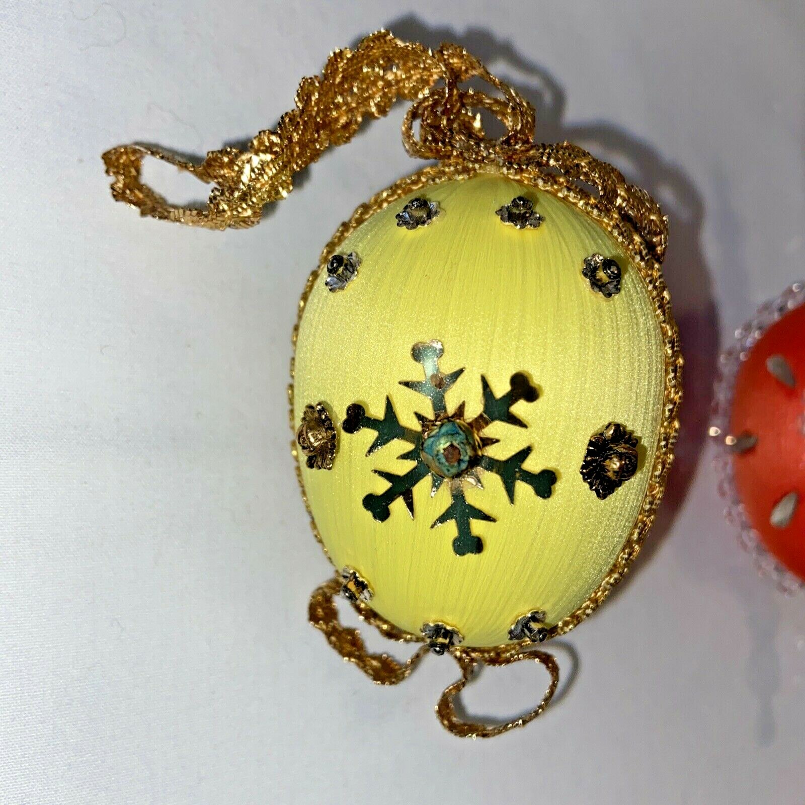 Vintage Christmas Easter Handmade Beaded Sequins 8 Push Pin Egg Ball Ornaments
