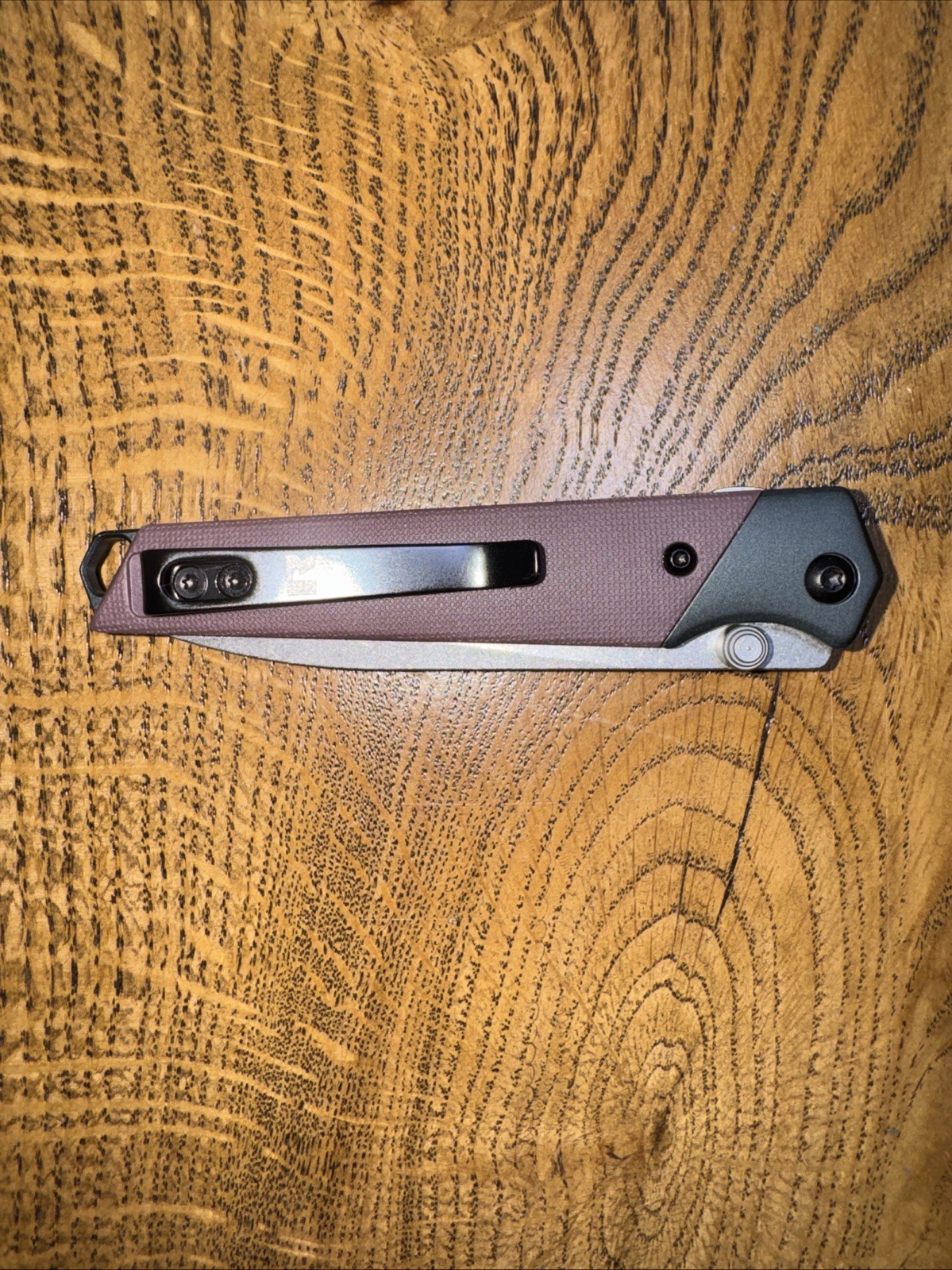Revo Javelin Rear Linerlock. Thumb Stud. 3″ Nitro V Steel Blade. Plum FRN Scales
