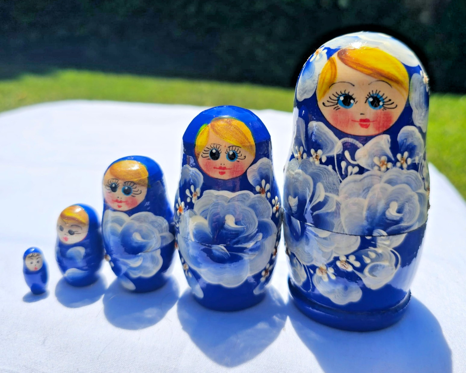 Russian Wooden Blue & White Matryoshka Nesting Dolls Set of 5 with Flower Design