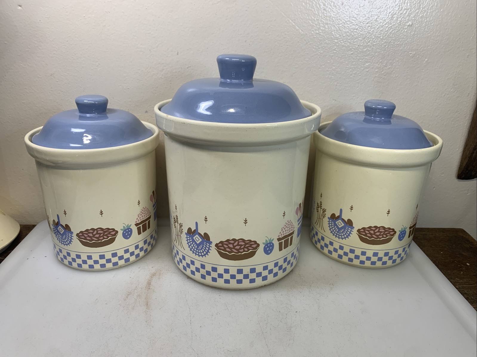 Vintage Hallmark Auntie Em Blue And Beige Ceramic Canisters 1 Large & 2 Small