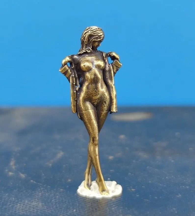 Brass Changing Sexy Doll Figurine Small Animal Statue Table Home Decoration Toy