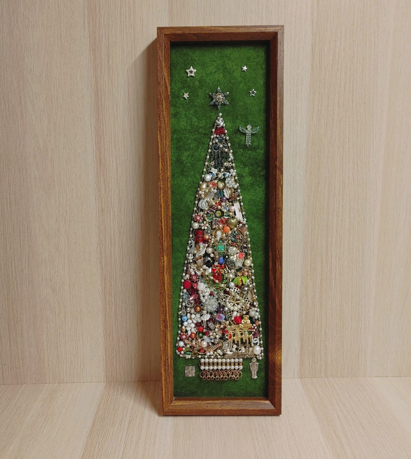 Vintage Jewelry Christmas Tree Framed Oblong 6.5″ x 20 1/4″ Handmade