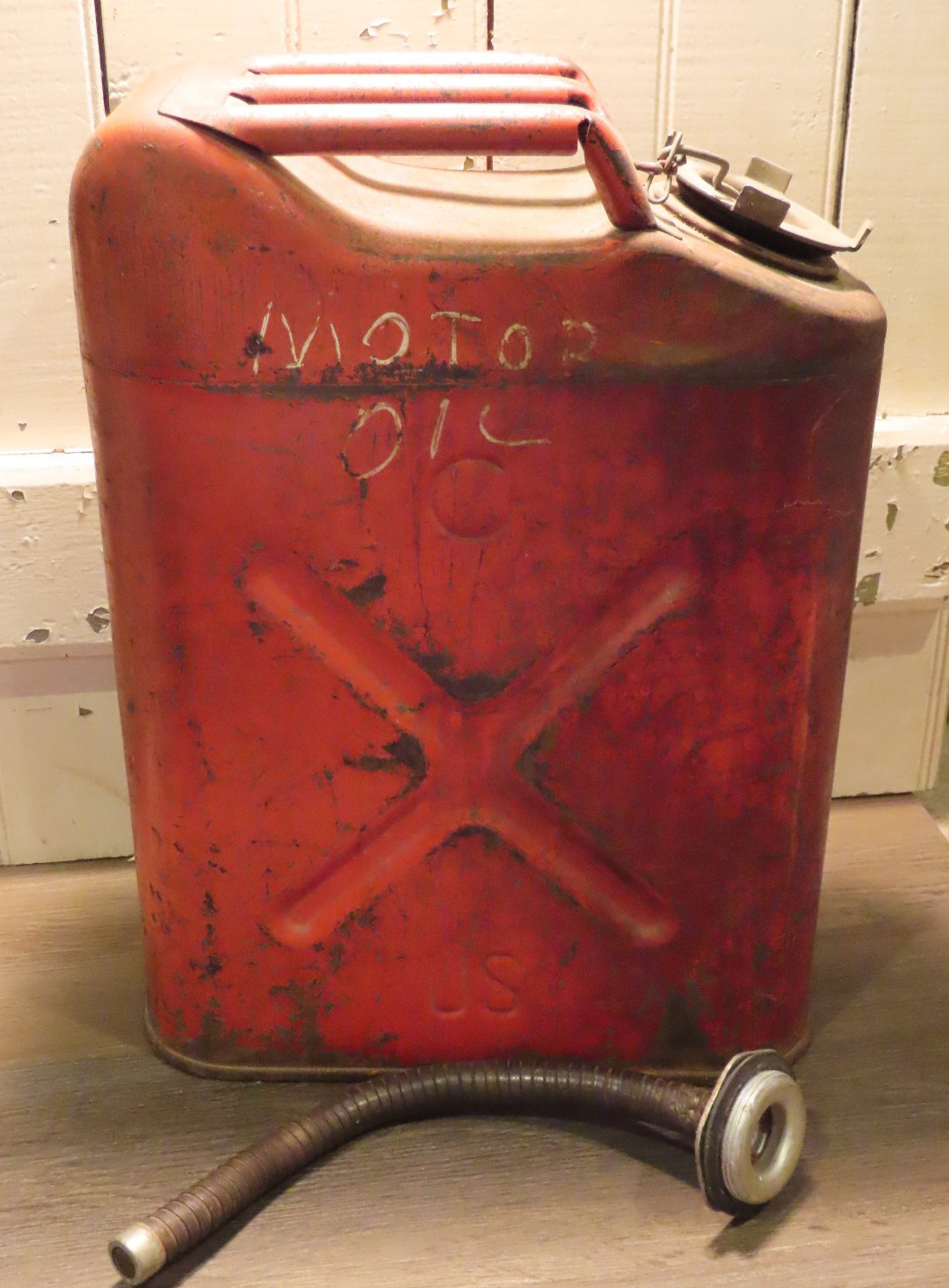 Vintage Original DOT-5L USMC Red JERRY CAN 5 Gallon Military 20-5-77 with Spout