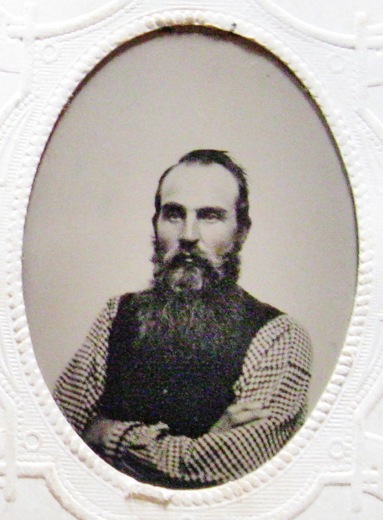 ANTIQUE TINTYPE PHOTO IN PAPER FRAME HANDSOME BEARDED GENT WEARING CHECKED SHIRT