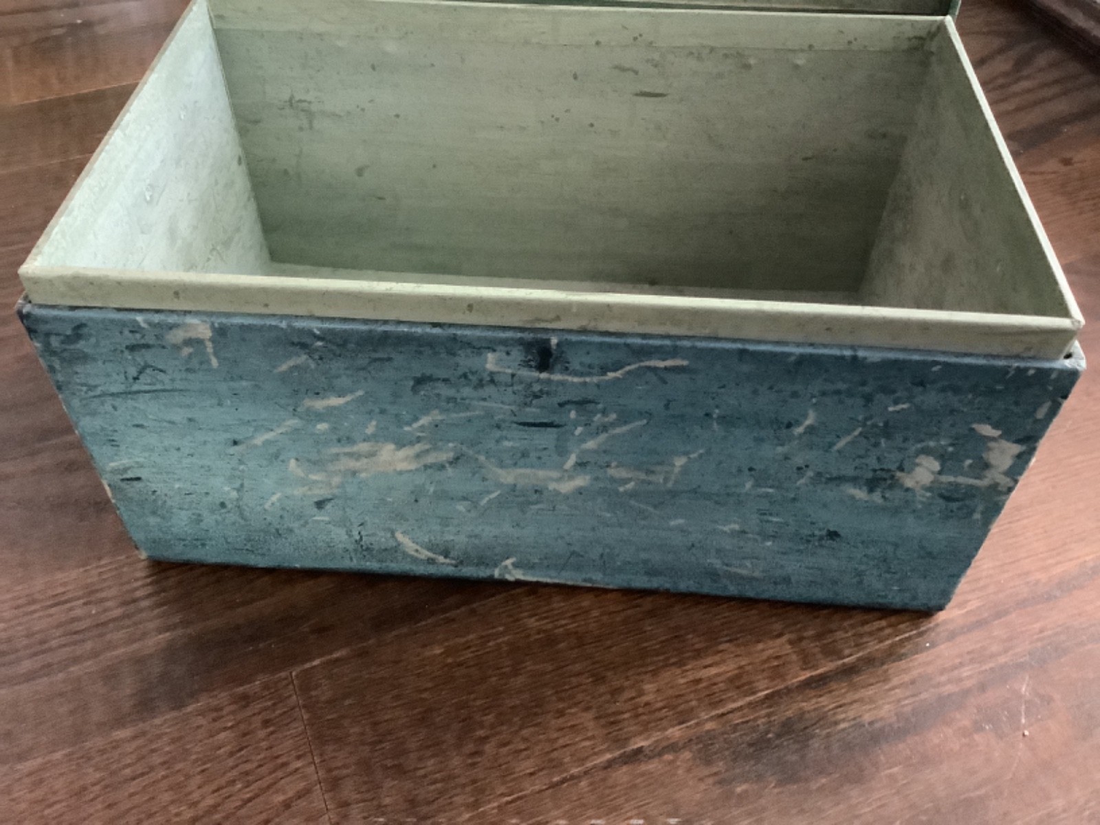 Lang Bobs Box sail ship hinged Use magic marker to personalize ship flag?