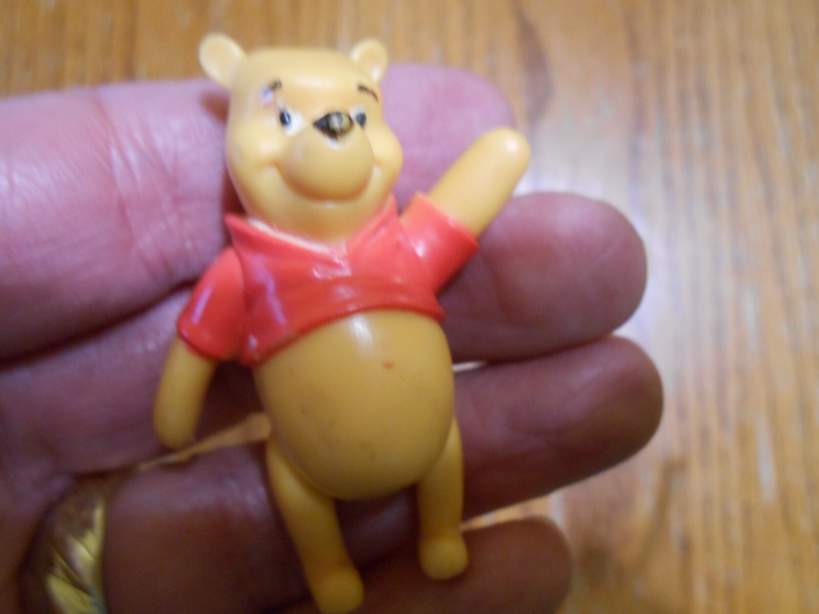 Winnie The Pooh PVC Figures – LOT OF TWO – 2″ and 2.5″ – GOOD