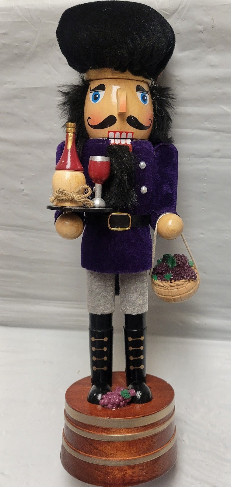 Christmas 14″ Nutcracker Purple Grapes Wine Italian Chianti Tuscany Holiday HTF