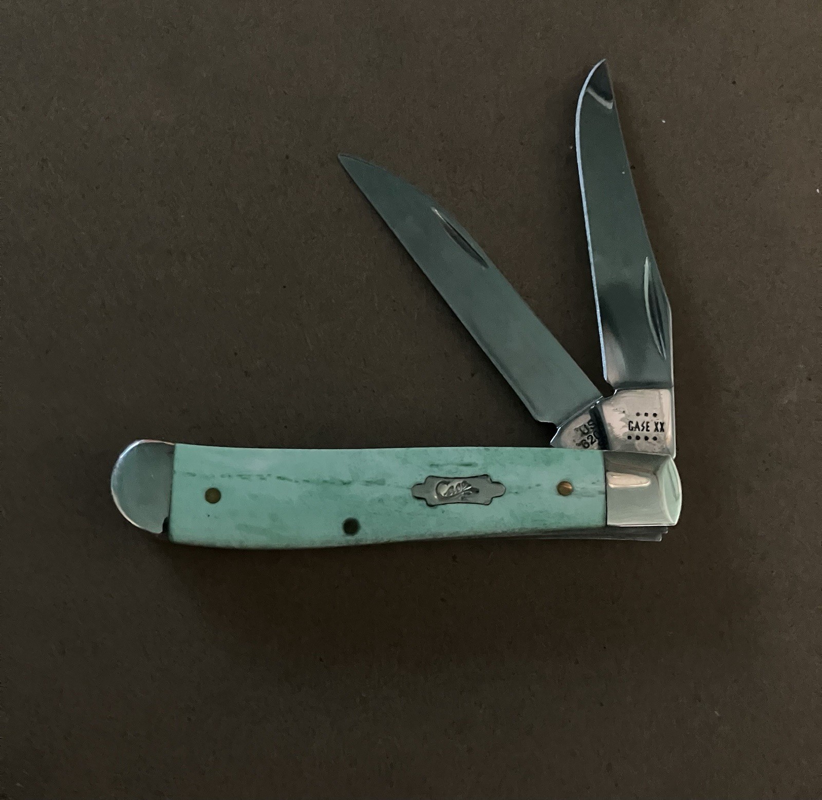 Emerald Green Bone Smooth Mini Trapper