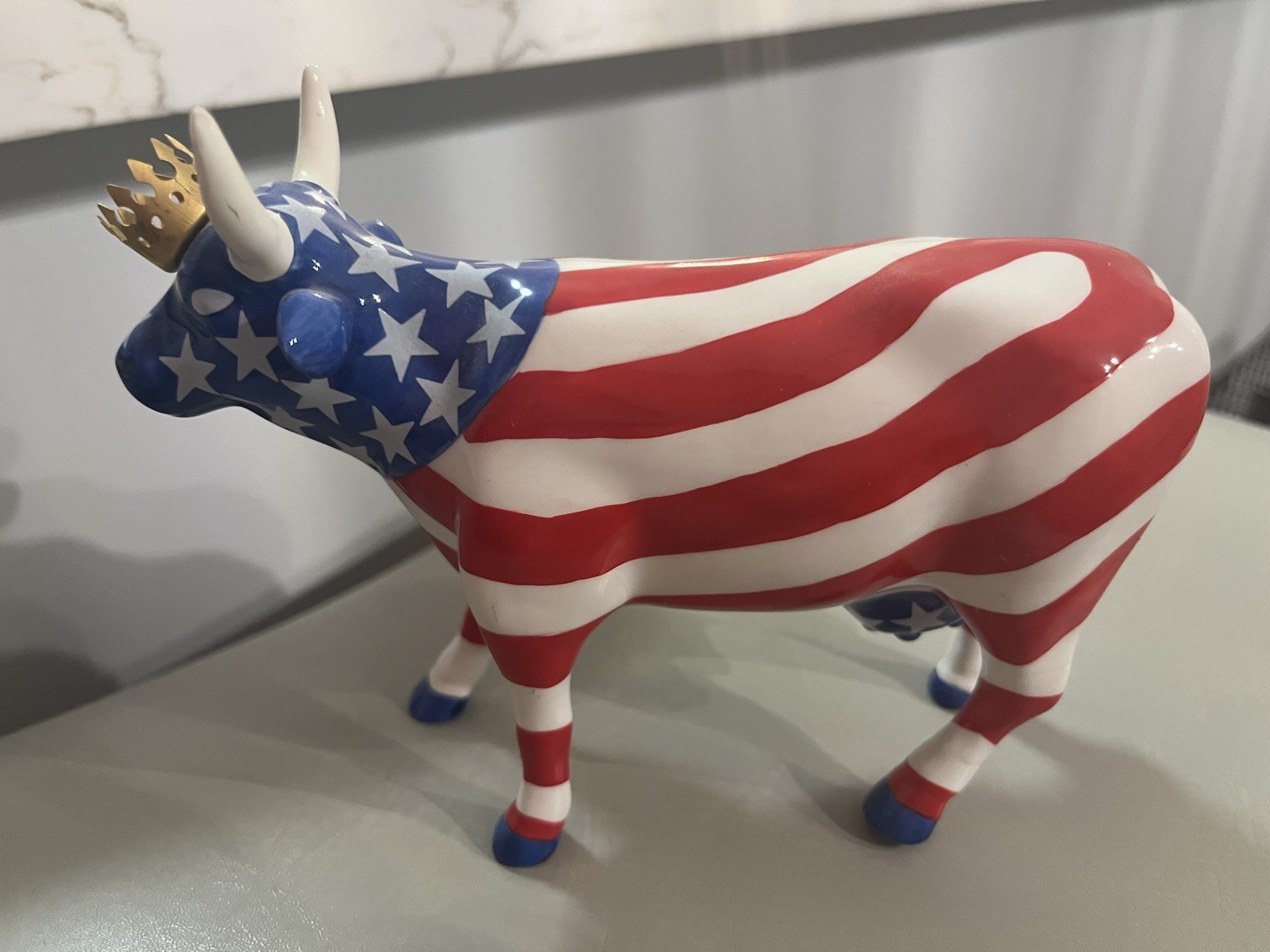Cow Parade Patriotic Red White & Blue USA Flag Cow Figurine w/Gold Crown