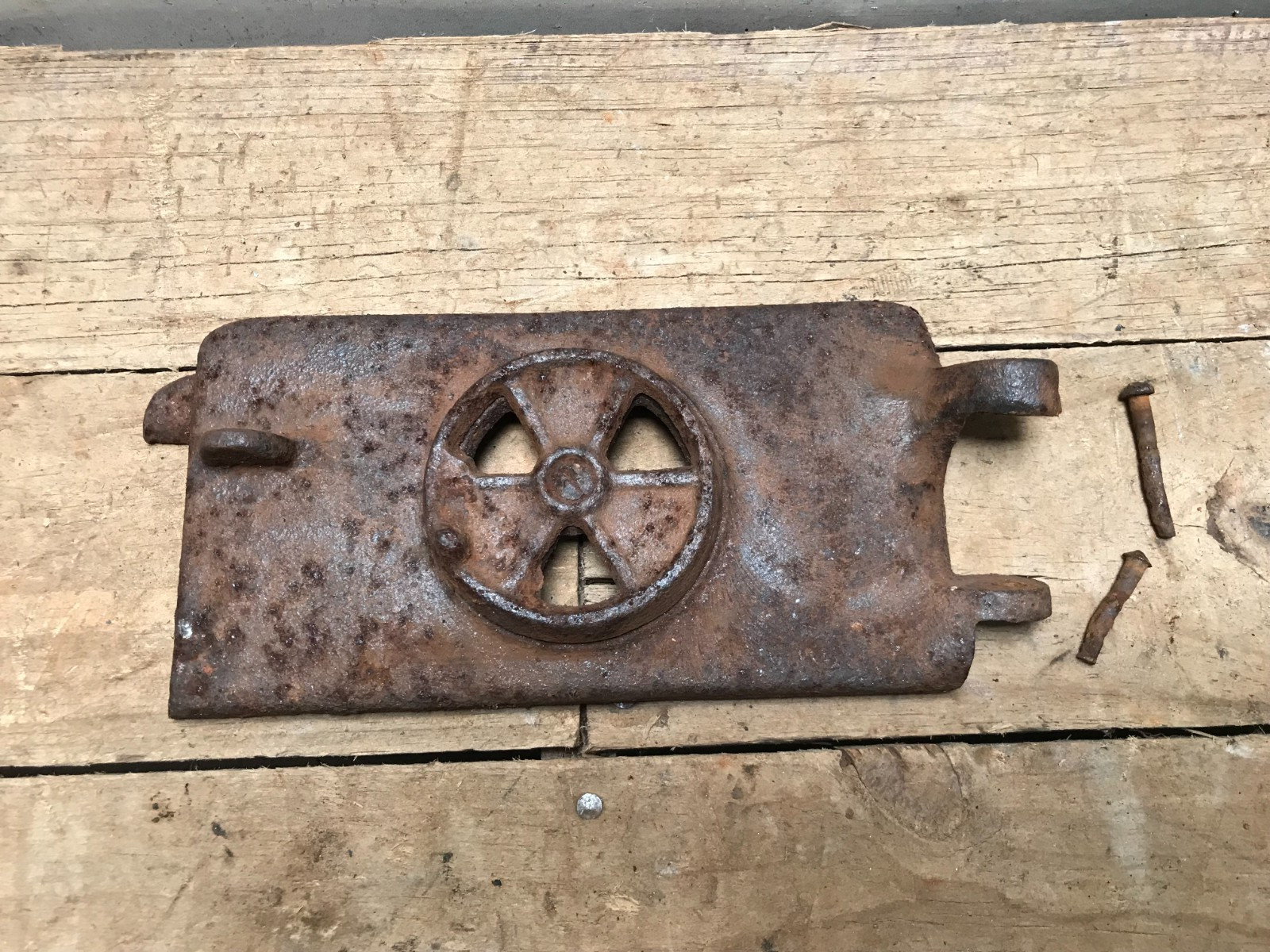 Vintage Cast Iron Wood Coal Burning Stove Vented Door Cover w/ Hinge pins