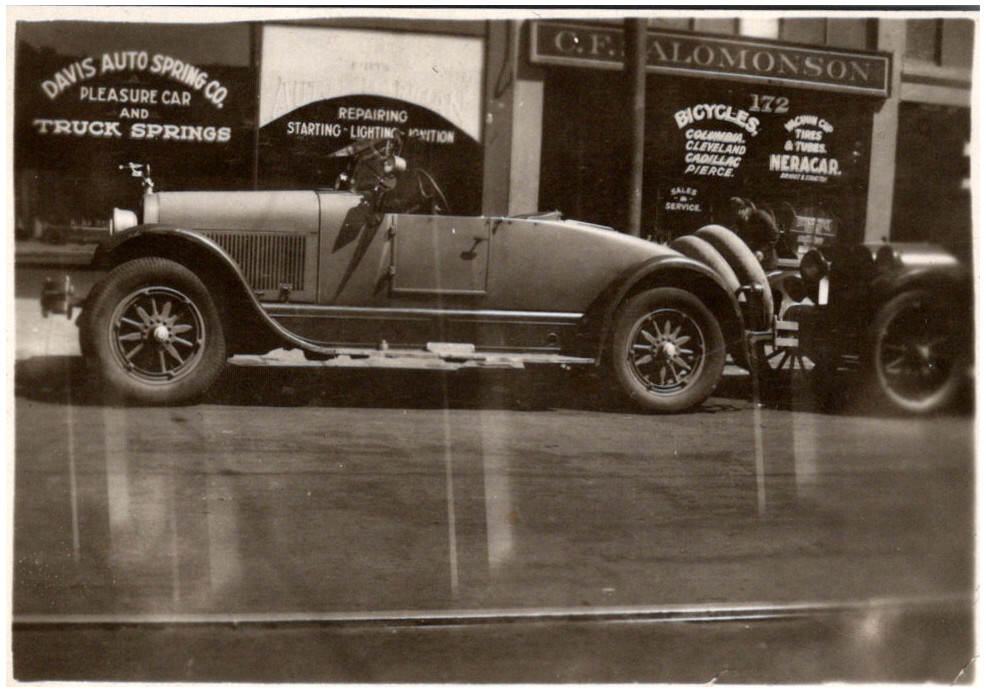 Davis Auto Spring Co & C.F. Salomonson Shops Oakland California 1920s Vtg Photo