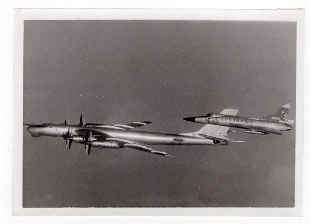1960s USAF F-102 Delta Dagger 61447 57th Fighter Interceptor Sqd Original Photo