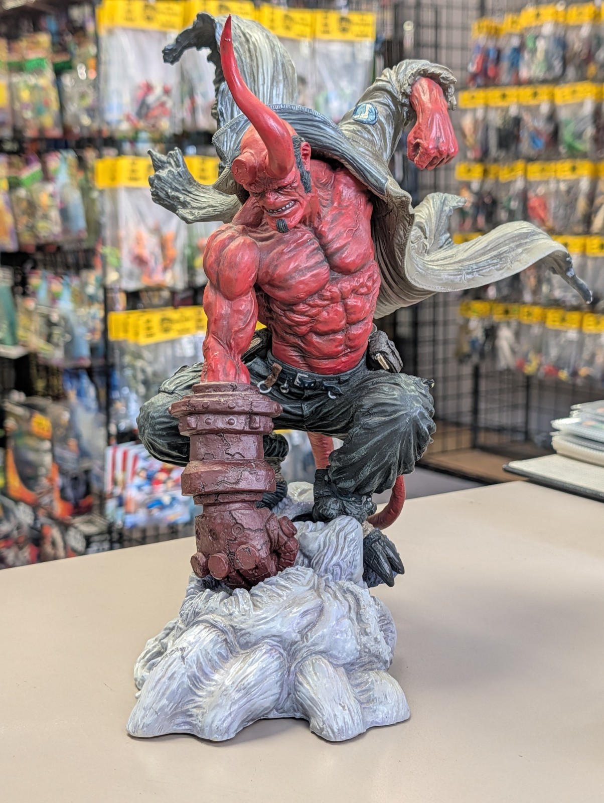 ART FX HELLBOY DARK HORSE VINYL 14″ FIGURE MIKE MIGNOLA KOTOBUKIYA TERADA JAPAN